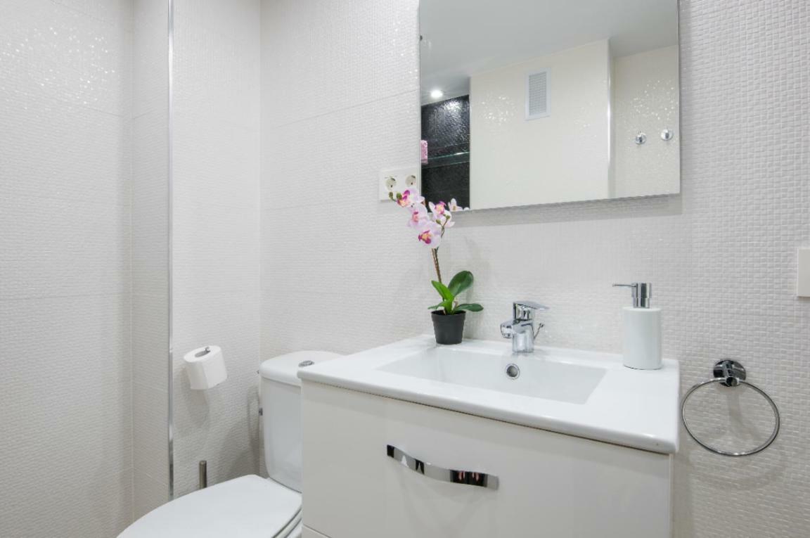 Seafront La Malagueta I Apartment Малага Екстериор снимка